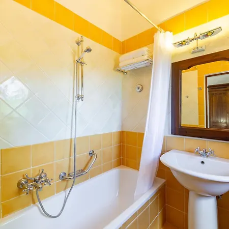 La Tegolaja Belvedere Con Piscina *