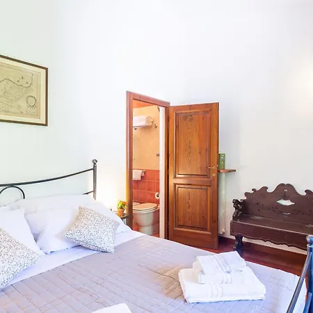 アパート La Tegolaja Belvedere Con Piscina カパンノリ